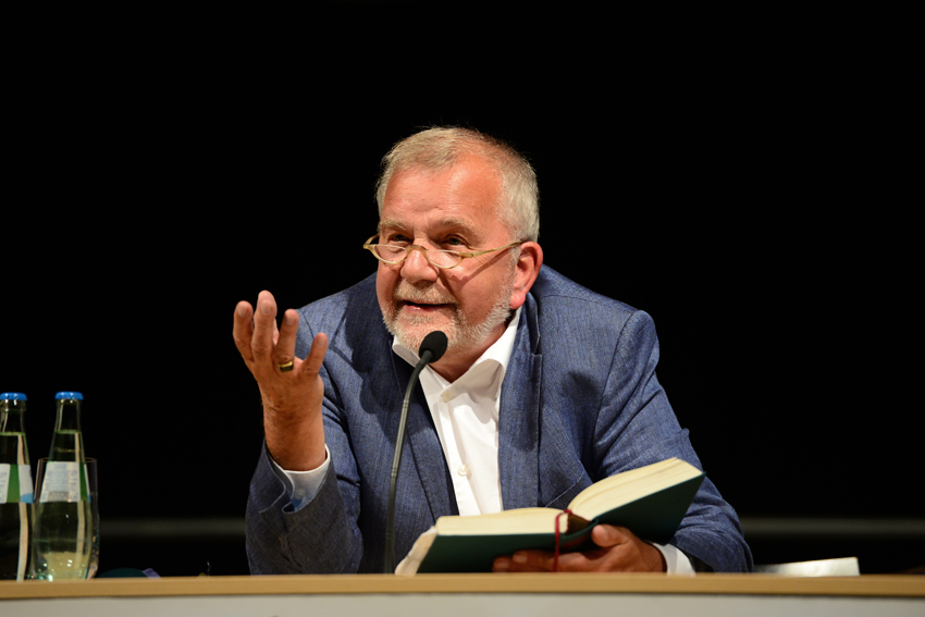 Rüdiger Safranski am 19. September 2014 in Bitburg