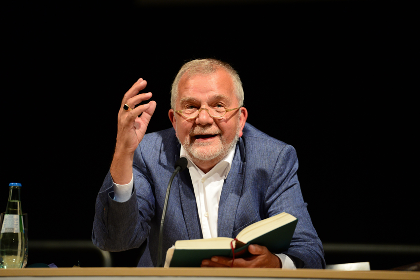 Rüdiger Safranski am 19. September 2014 in Bitburg