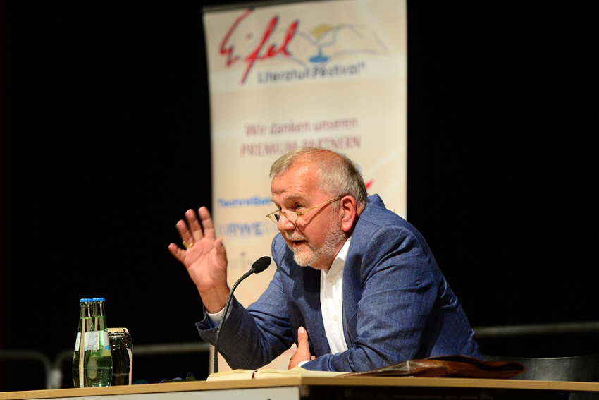 Rüdiger Safranski am 19. September 2014 in Bitburg
