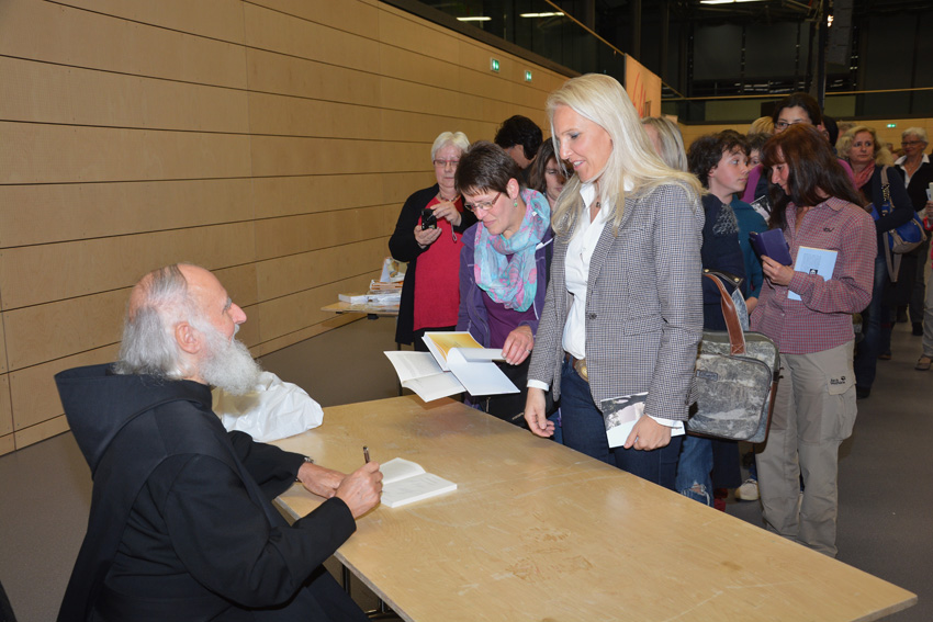 Anselm Grün am 16. Oktober 2014 in Wittlich