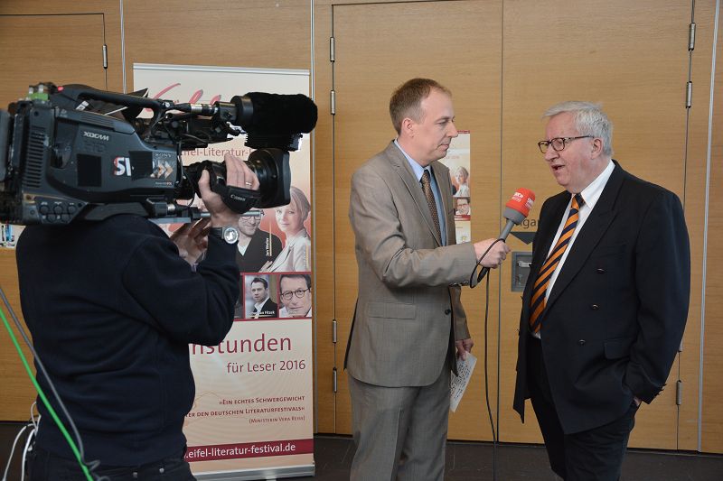 Nele Neuhaus am 15. April 2016 in Bitburg