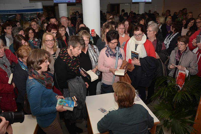 Dora Heldt am 29. April 2016 in Daun