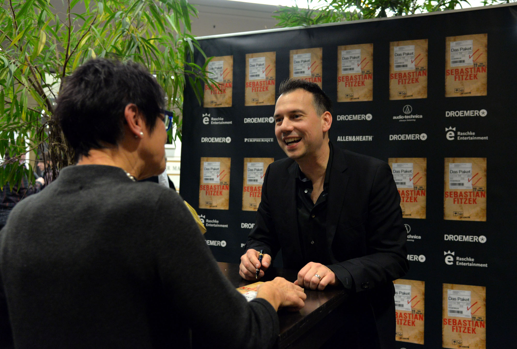 Sebastian Fitzek am 29. Oktober 2016 in Bitburg