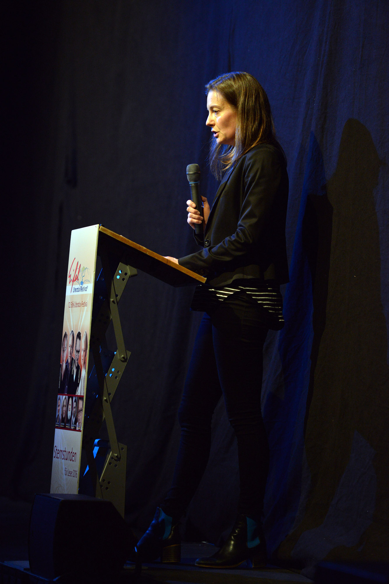 Sebastian Fitzek am 29. Oktober 2016 in Bitburg