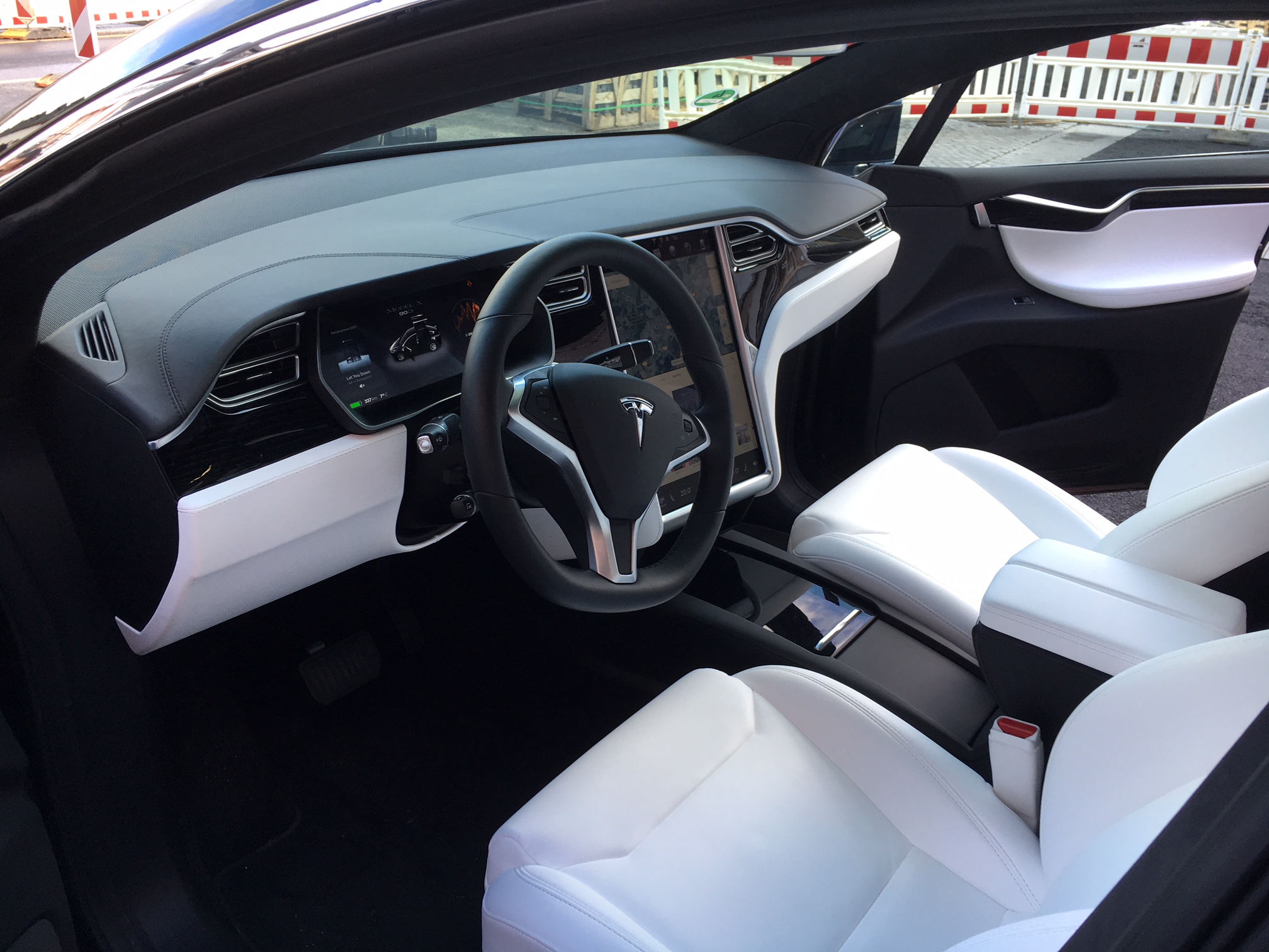 Shuttlepartner Tesla