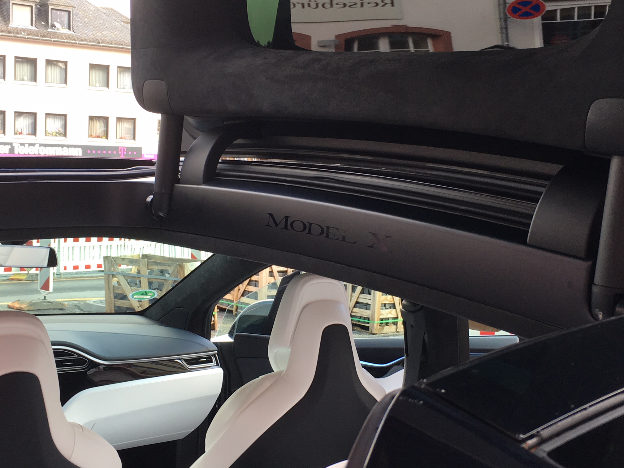 Shuttlepartner Tesla