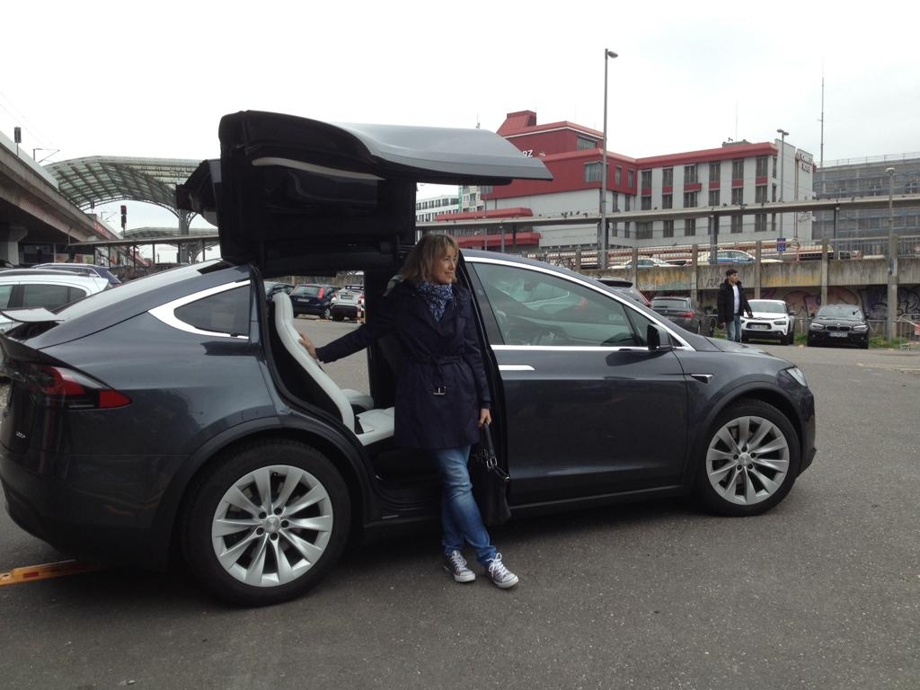 Shuttlepartner Tesla