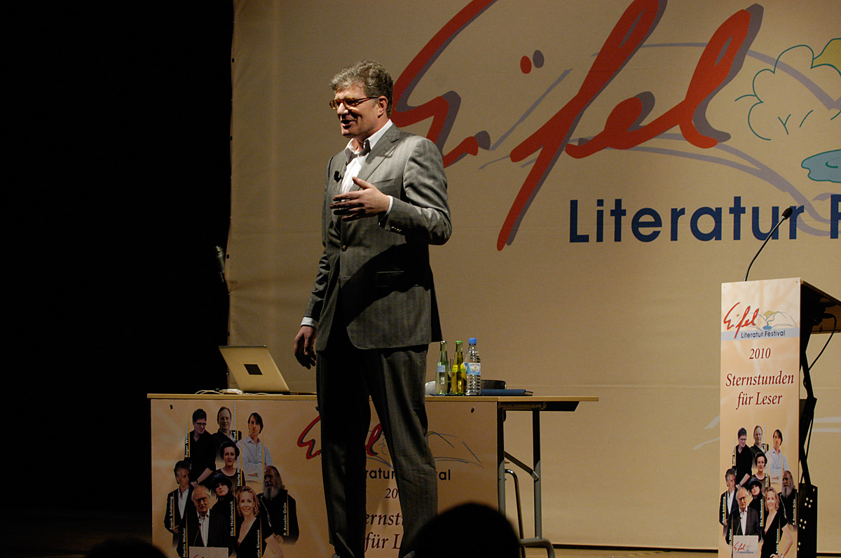 Roger Willemsen am 30. April 2010 in Prüm