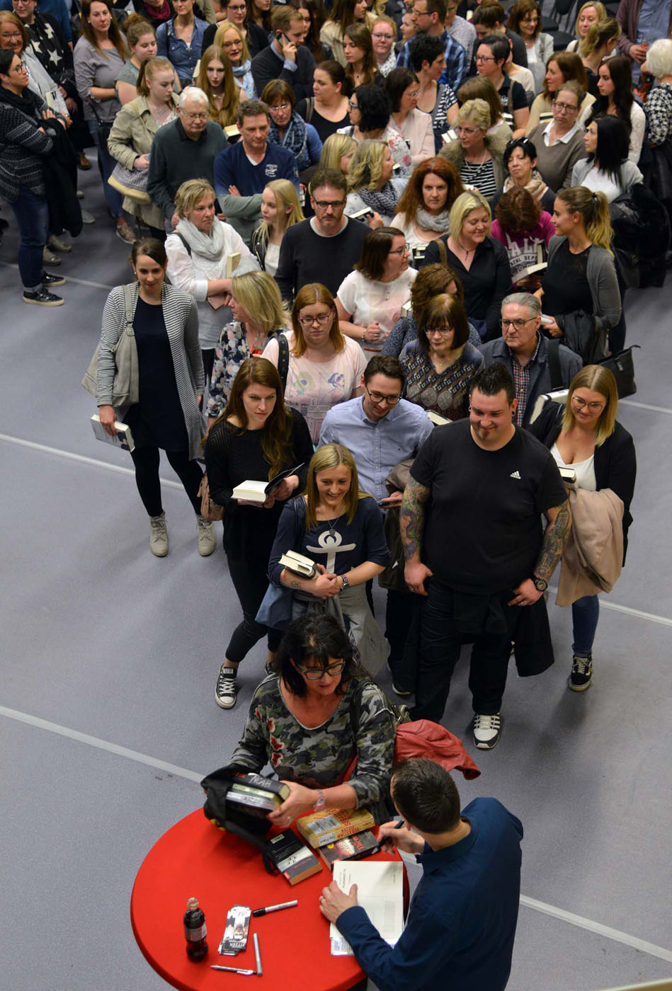 Sebastian Fitzek am 6. April 2018 in Wittlich