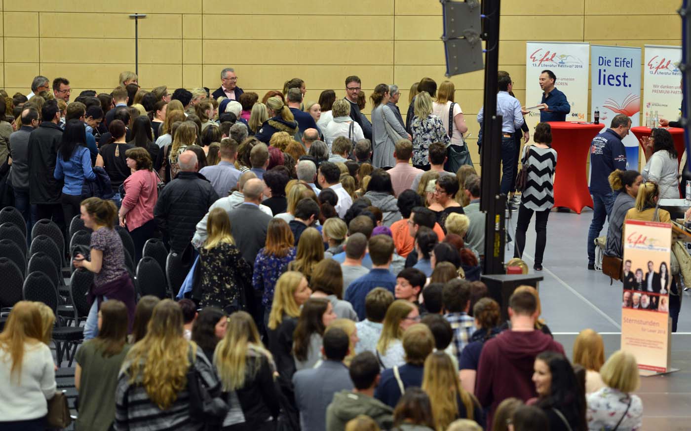 Sebastian Fitzek am 6. April 2018 in Wittlich