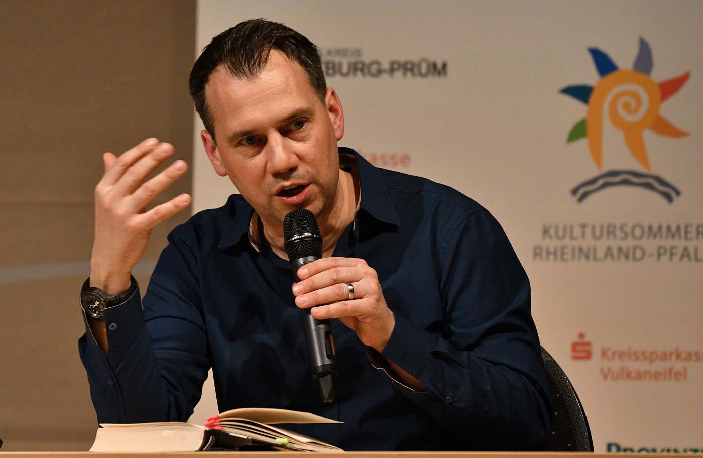 Sebastian Fitzek am 6. April 2018 in Wittlich