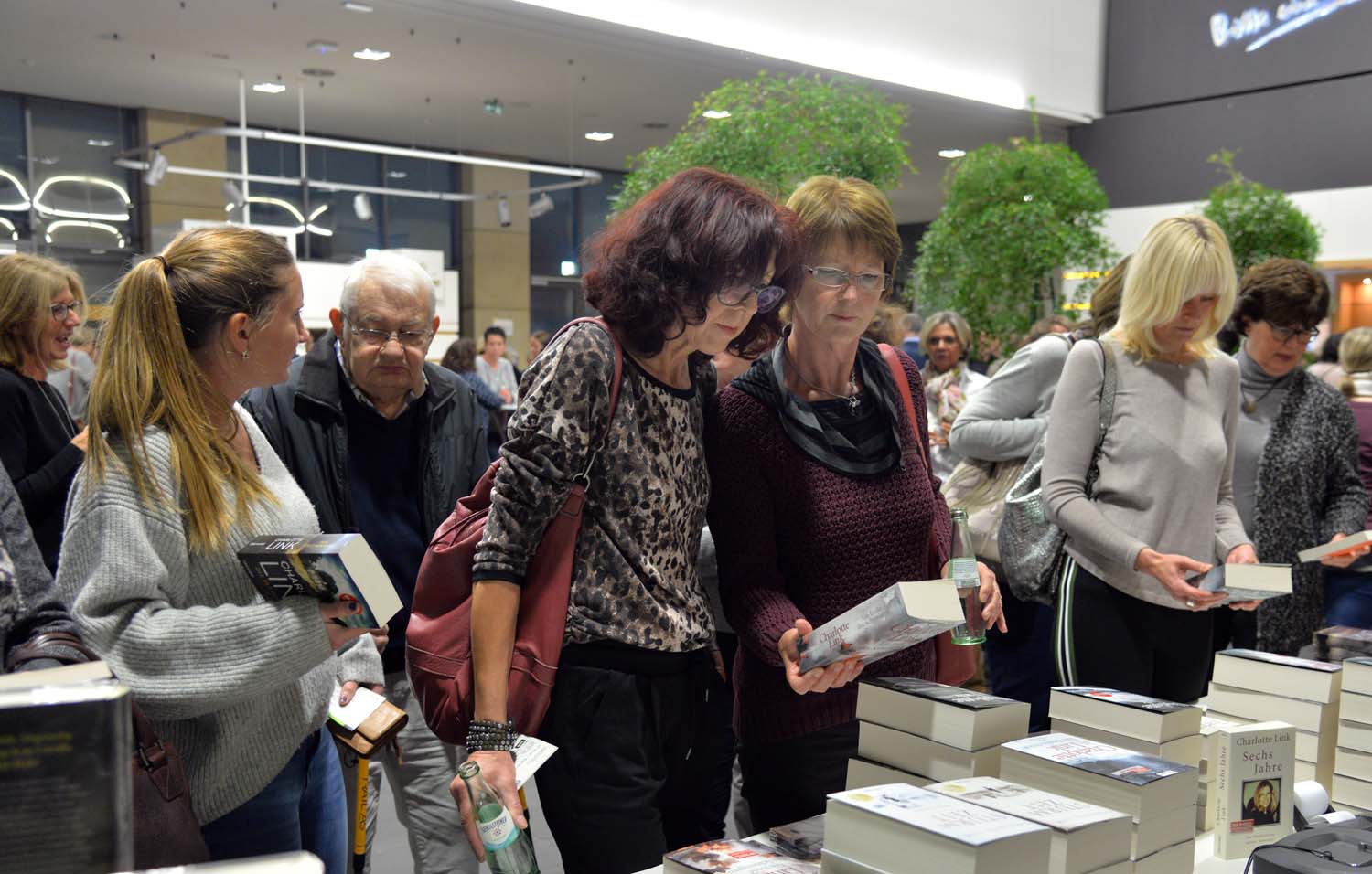 Charlotte Link am 26. Oktober 2018 in Bitburg