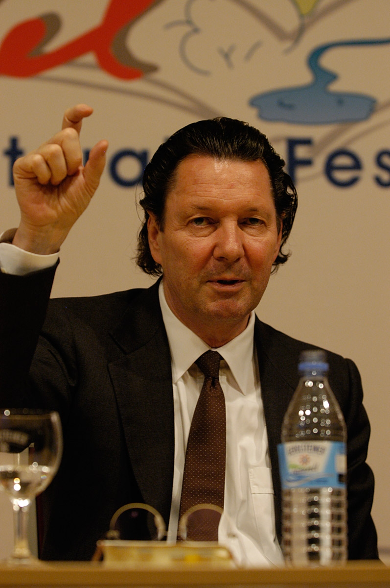 Martin Suter am 11. Mai 2010 in Bitburg