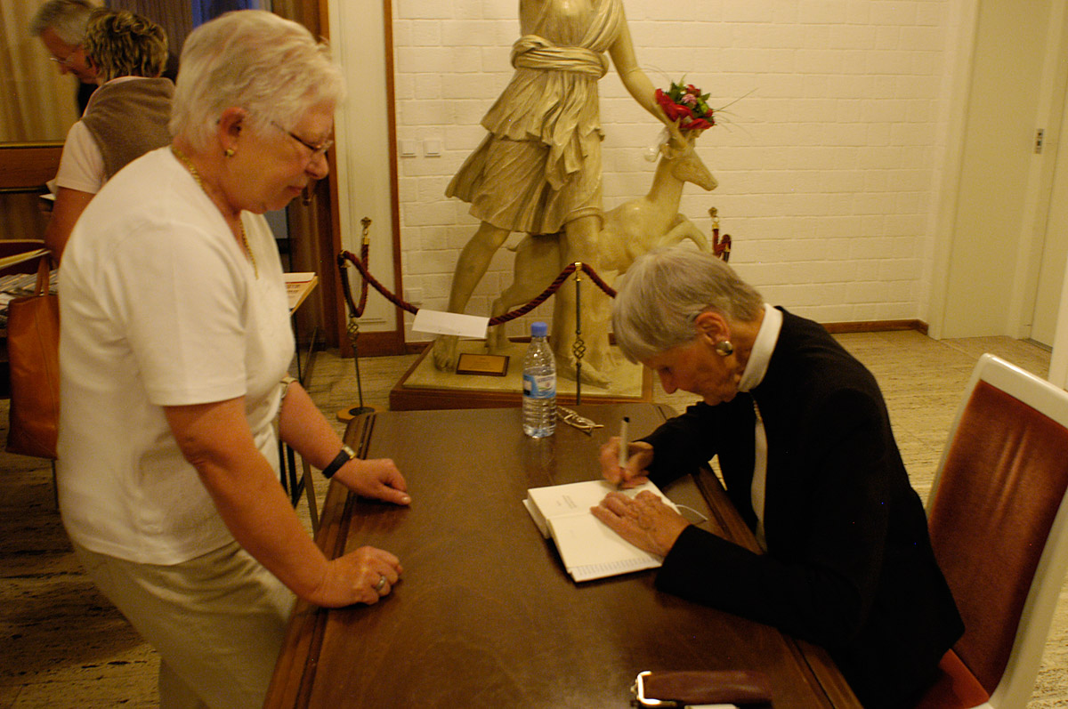 Inge Jens am 04. Juni 2010 in Bitburg