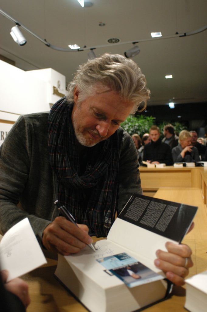 Frank Schätzing am 29. November 2010 in Bitburg