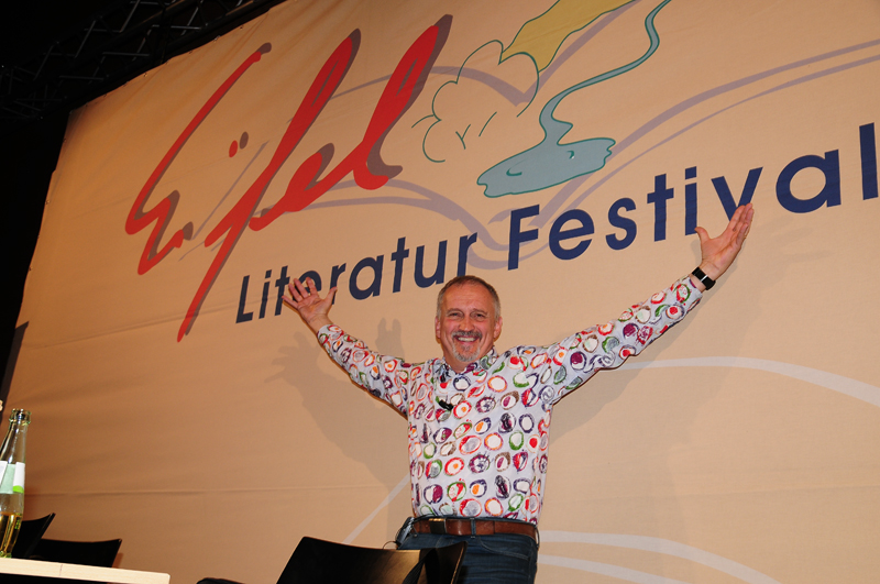 Jussi Adler-Olsen am 20. April 2012 in Bitburg