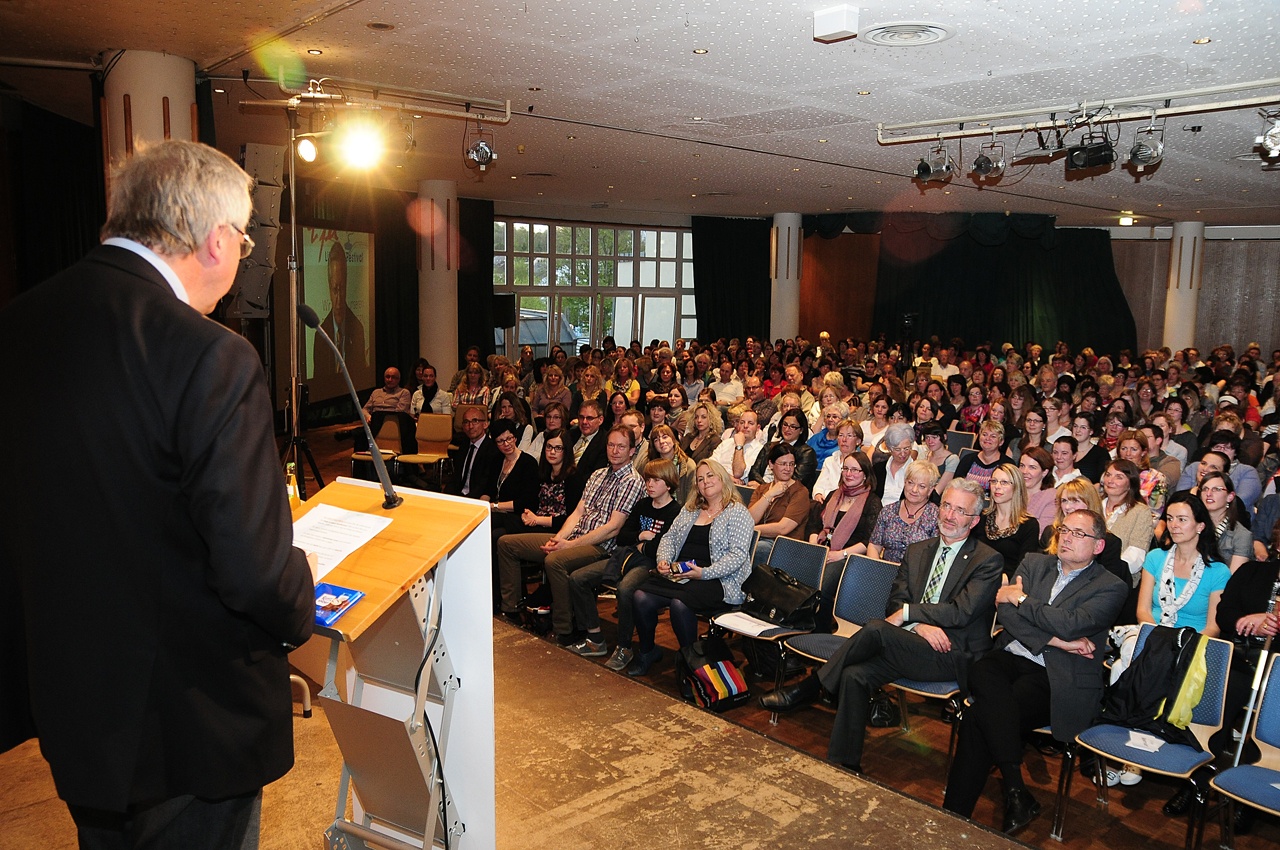 Kerstin Gier am 4. Mai in Gerolstein
