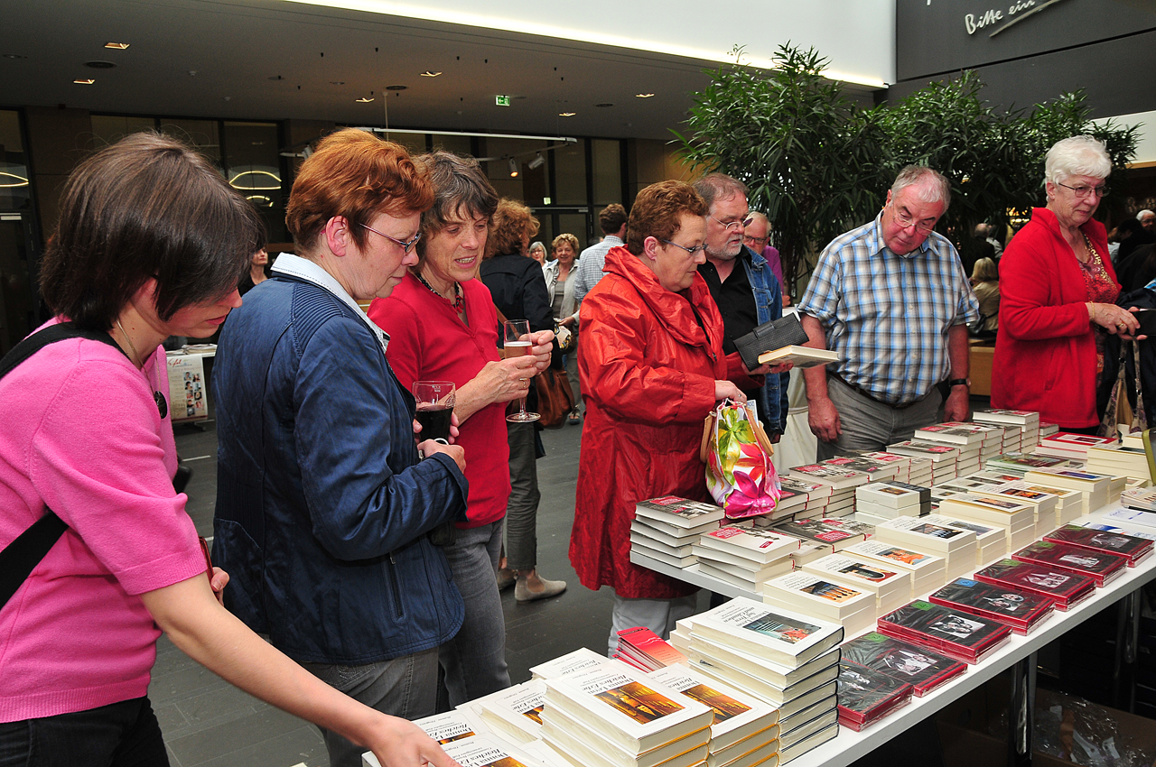 Donna Leon am 6. Juni 2012 in Bitburg