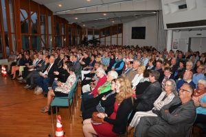 Publikum bei Florian Illies in Daun